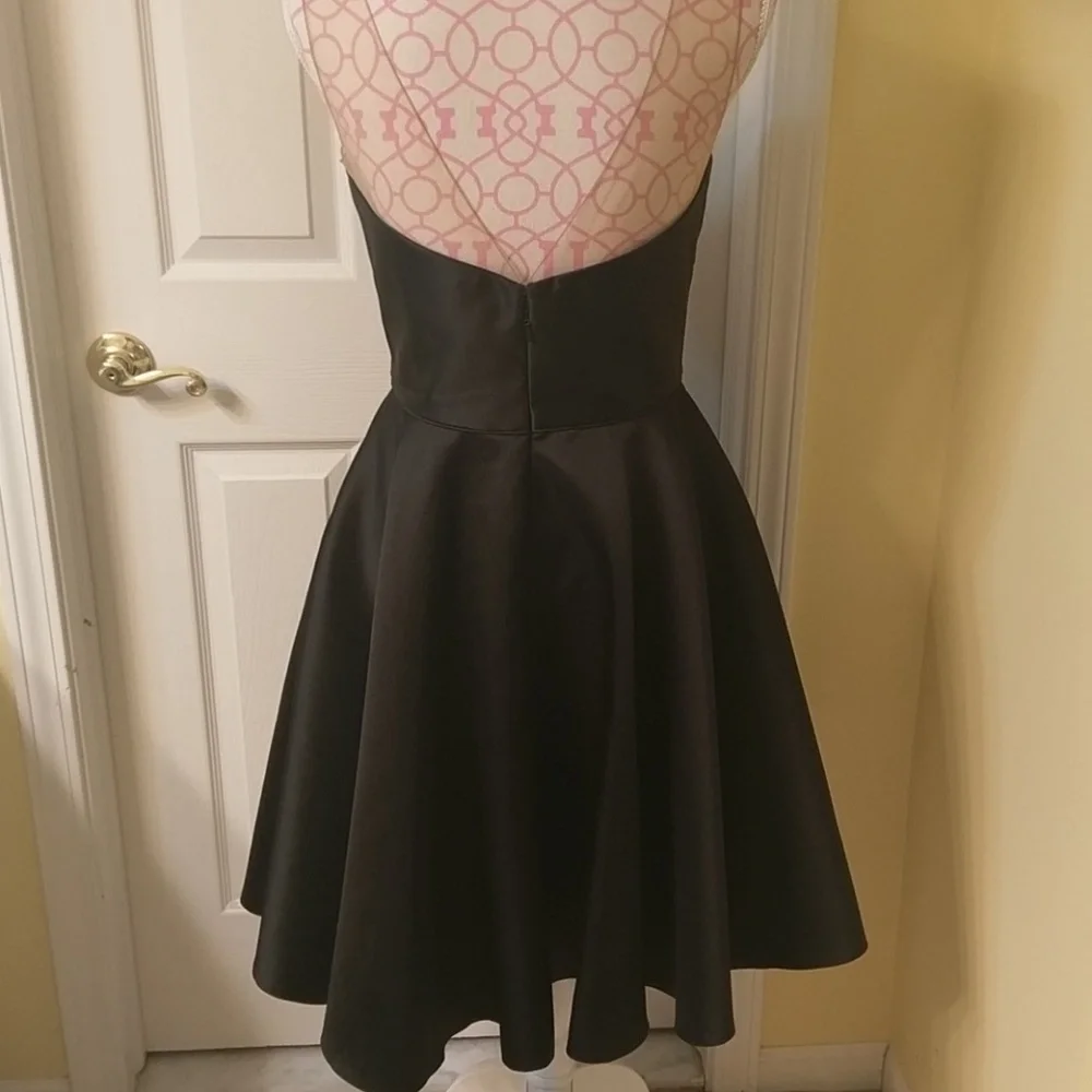 Watters & Watters evening dress excellent condition 🎉HP🎉